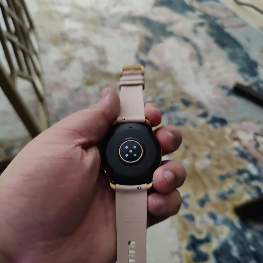 Samsung Galaxy watch rose gold small wristband